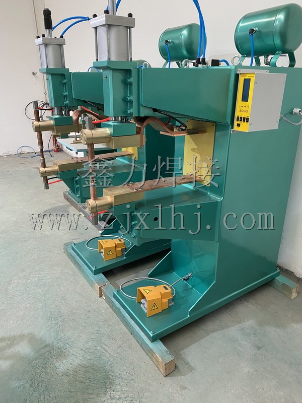 ���(d��ng)�����c(di��n)��͹�����C(j��)