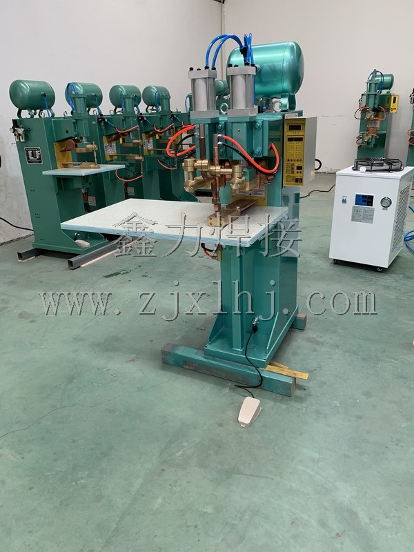 ���(d��ng)�����c(di��n)��͹�����C(j��)