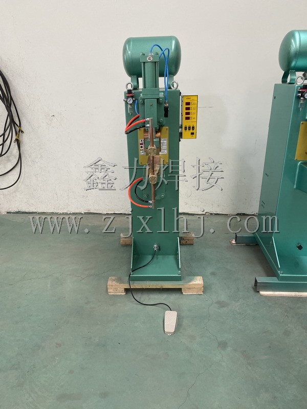 ���(d��ng)�����c(di��n)��͹�����C(j��)